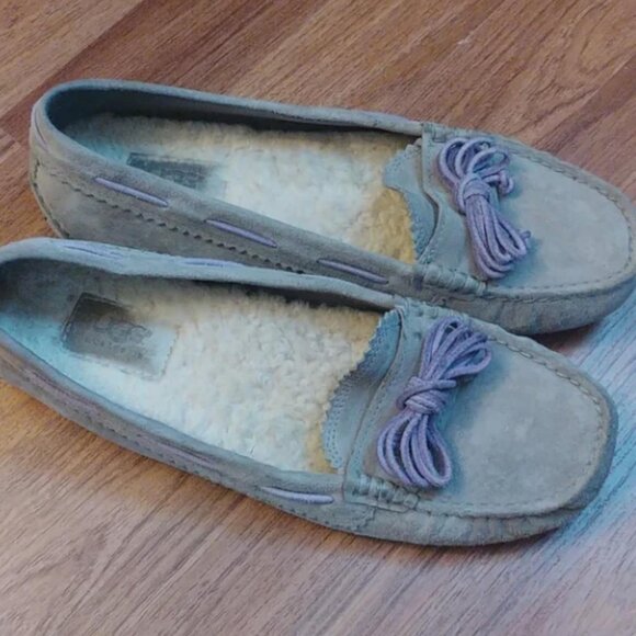 UGG Grey Slippers - Picture 2 of 5